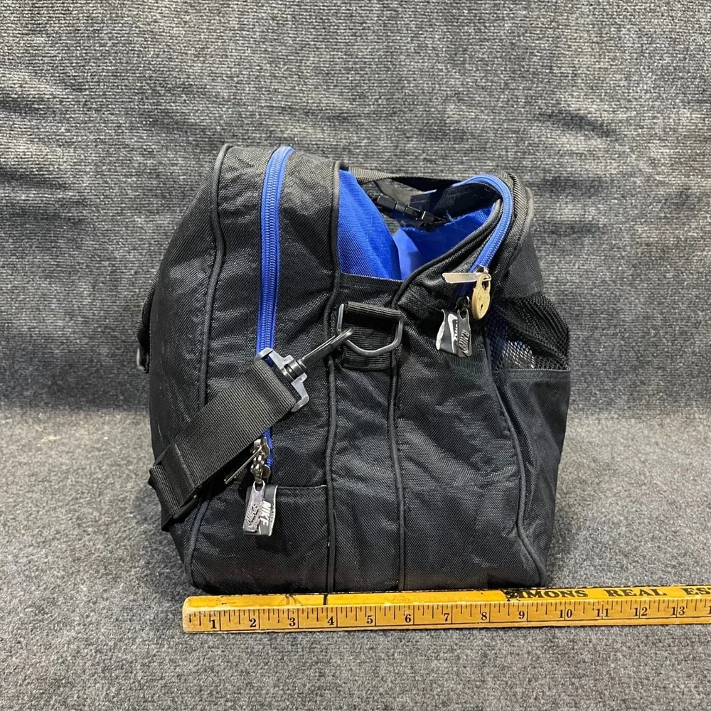 Nike F3-12-03-BTH Black/Blue Vintage Court Tennis Duffel Bag 100% Nylon Gym‎ Bag
